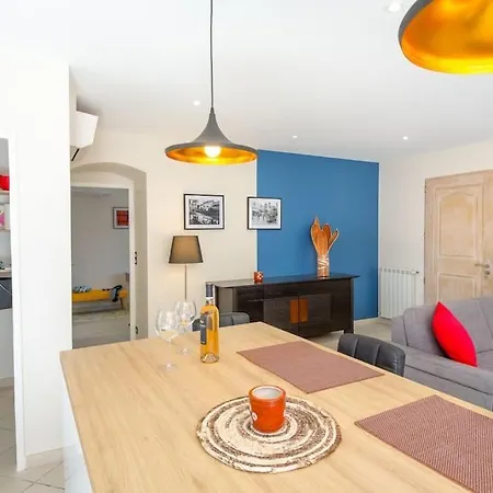 Caloussu-calme-moderne-clim 别墅 *