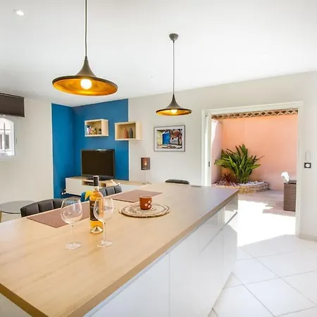 Caloussu-calme-moderne-clim 别墅 罗克布伦河畔阿尔让