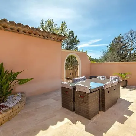 Caloussu-calme-moderne-clim * 罗克布伦河畔阿尔让